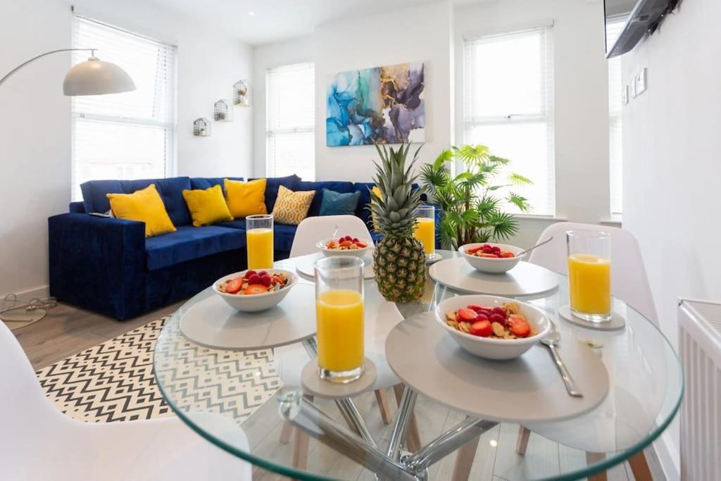 2 Bed Apartment Near The Beach Саутенд-он-Сі Екстер'єр фото